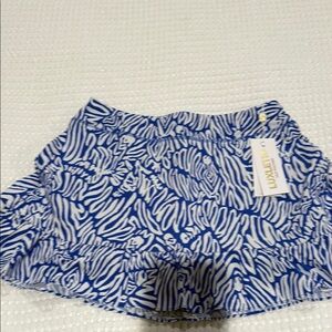 Lilly Pulitzer Blue and White Skorts with Dynamic Stripe Design